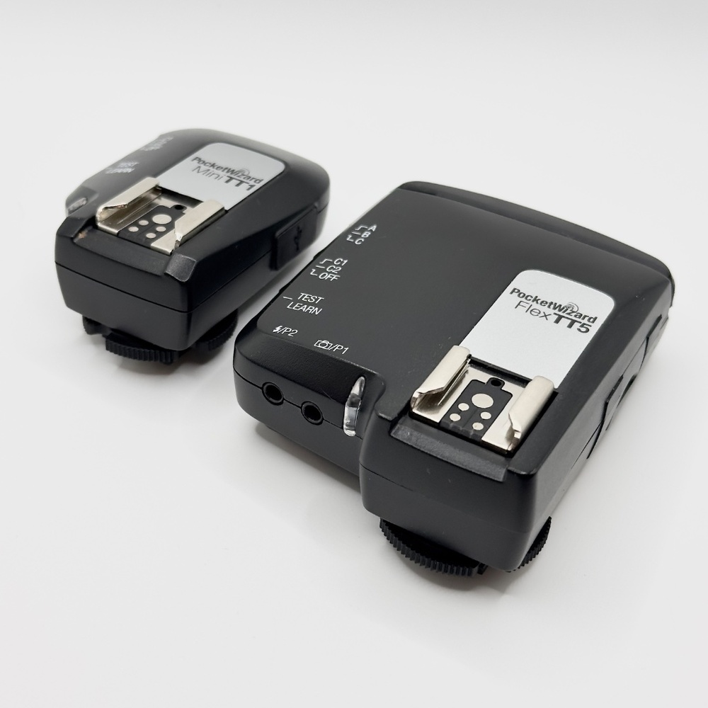 PocketWizard Transceiver & Transmitter - Picture 2 of 9